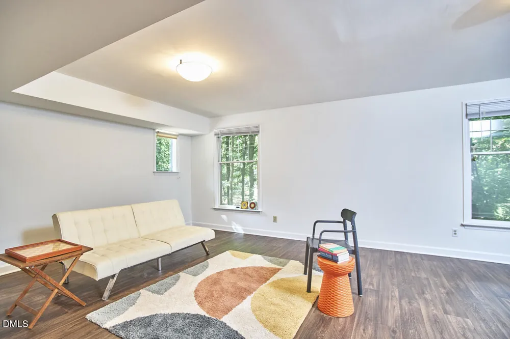 105 Westbury Court Chapel Hill, NC 27516
