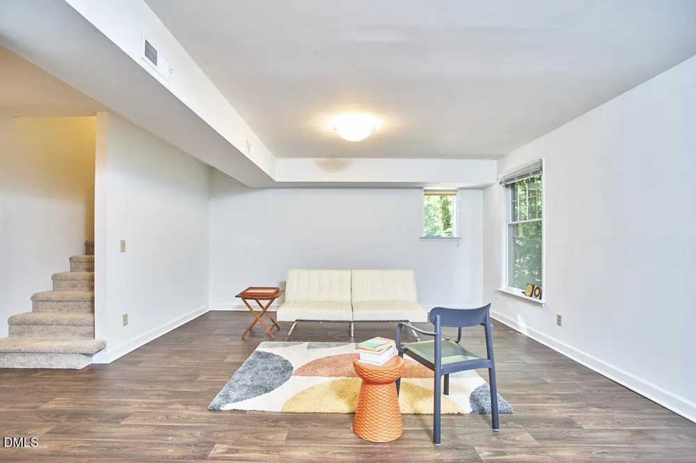 105 Westbury Court Chapel Hill, NC 27516