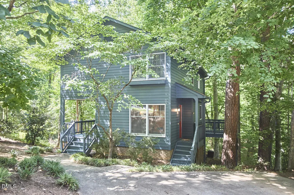 105 Westbury Court Chapel Hill, NC 27516