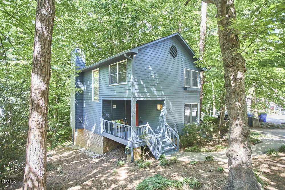 105 Westbury Court Chapel Hill, NC 27516