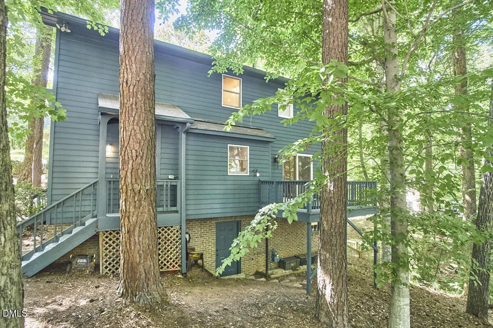 105 Westbury Court Chapel Hill, NC 27516