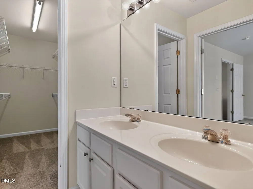 206 Great Ridge Court Morrisville, NC 27560