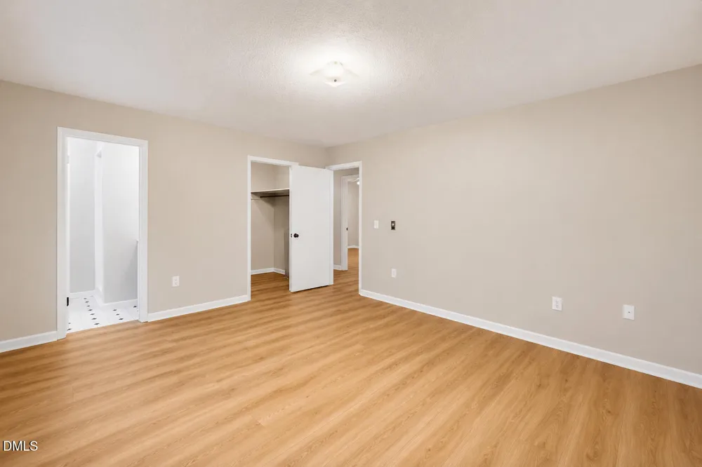 4819 Gladwyn Drive Winston-Salem, NC 27104