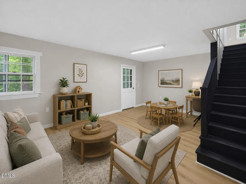 4819 Gladwyn Drive Winston-Salem, NC 27104