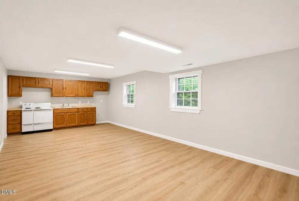 4819 Gladwyn Drive Winston-Salem, NC 27104