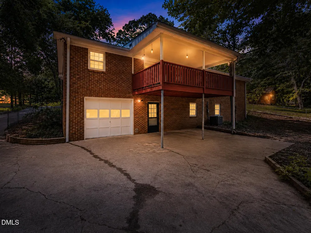 4819 Gladwyn Drive Winston-Salem, NC 27104