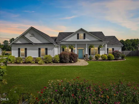 34 Whistling Duck Way