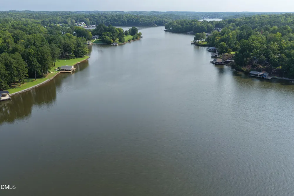235 Pelican Point Lane Semora, NC 27343