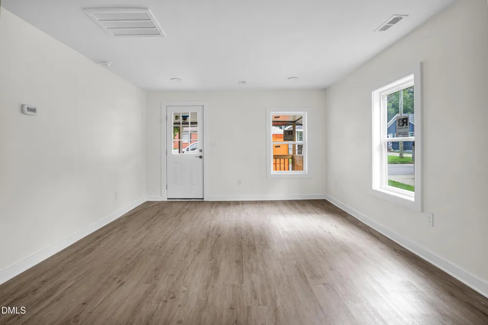 630 E Pine Avenue Wake Forest, NC 27587