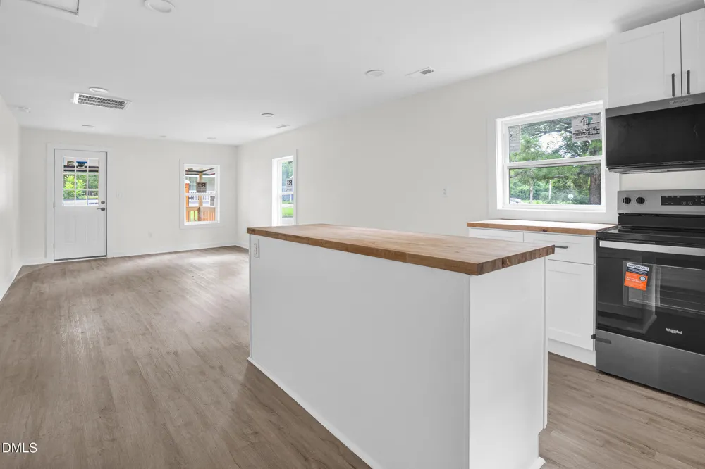 630 E Pine Avenue Wake Forest, NC 27587