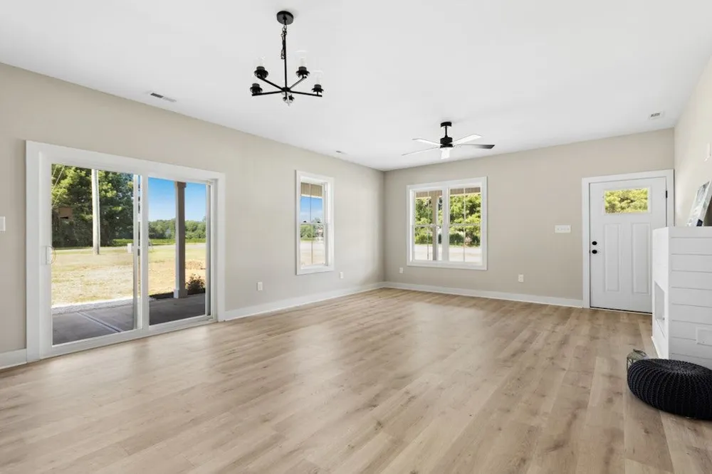 2380 Old Route 22 Road Kenly, NC 27542