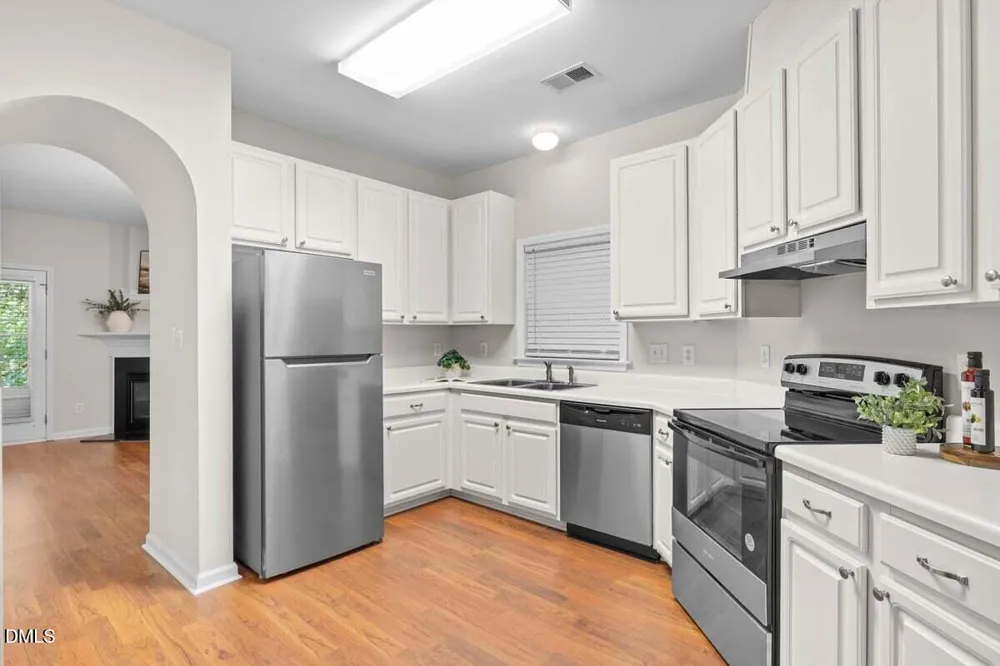 514 Glenolden Court Cary, NC 27513