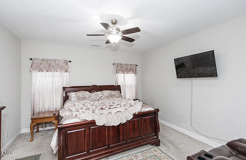 4324 Bristlecone Drive Ayden, NC 28513