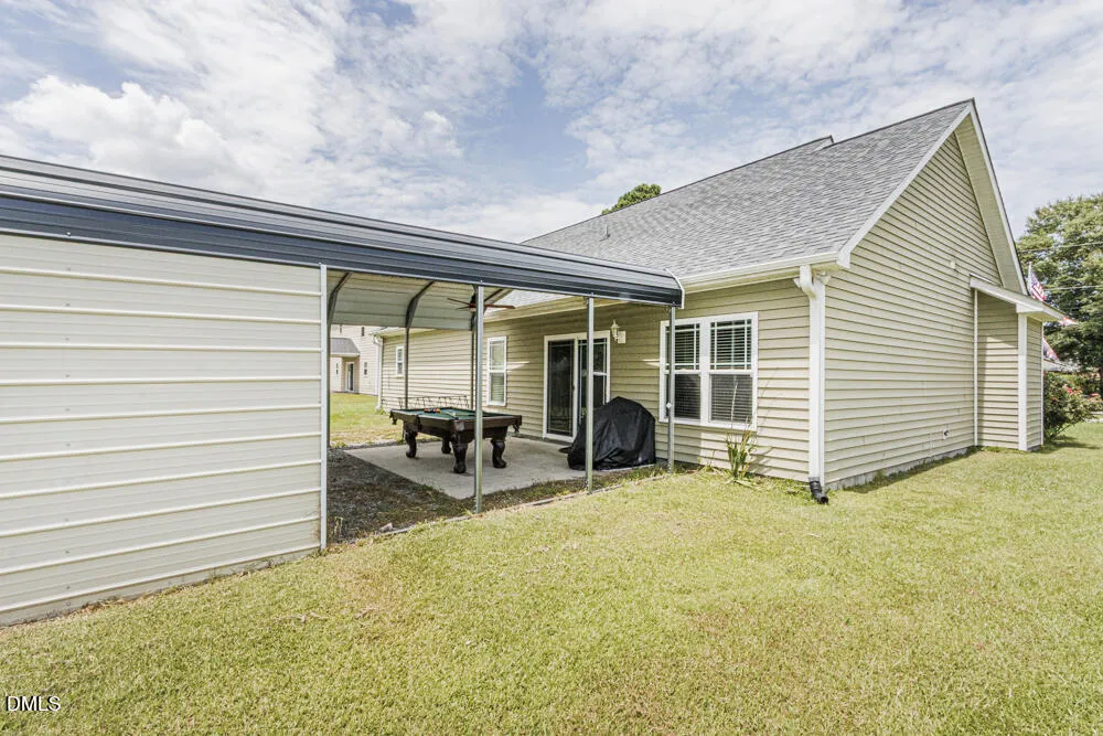4324 Bristlecone Drive Ayden, NC 28513