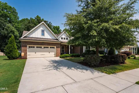 449 Sippihaw Oaks Drive