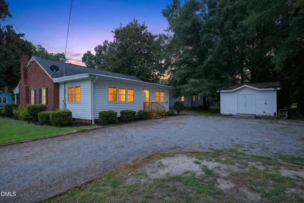 511 Raiford Street Selma, NC 27576