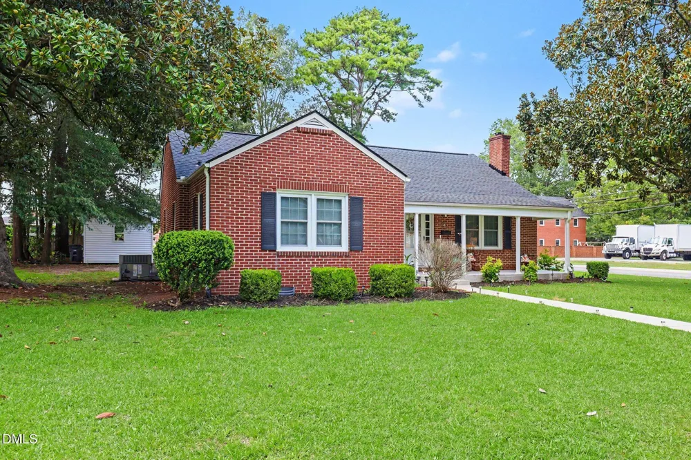 511 Raiford Street Selma, NC 27576