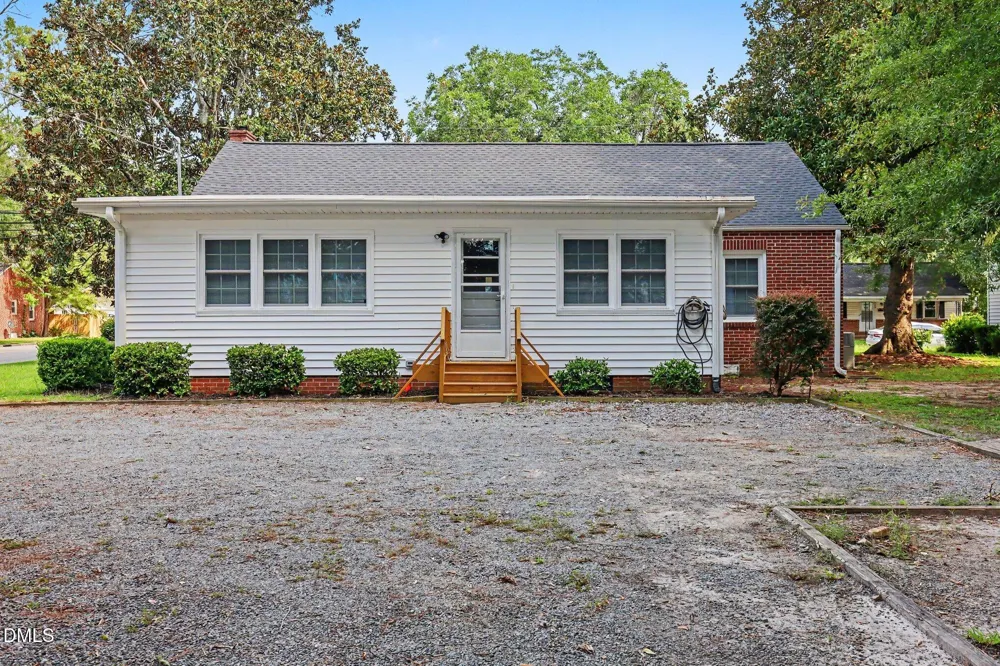 511 Raiford Street Selma, NC 27576