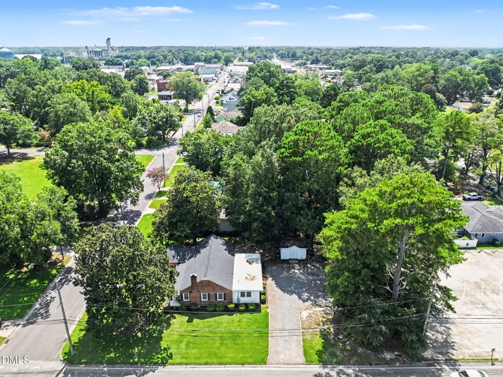 511 Raiford Street Selma, NC 27576