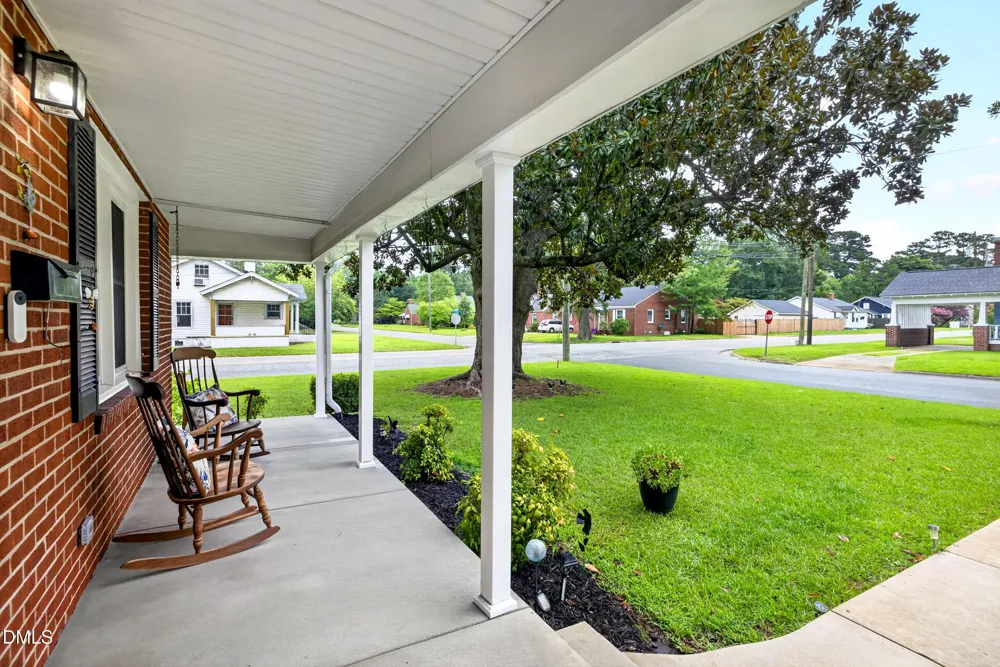 511 Raiford Street Selma, NC 27576
