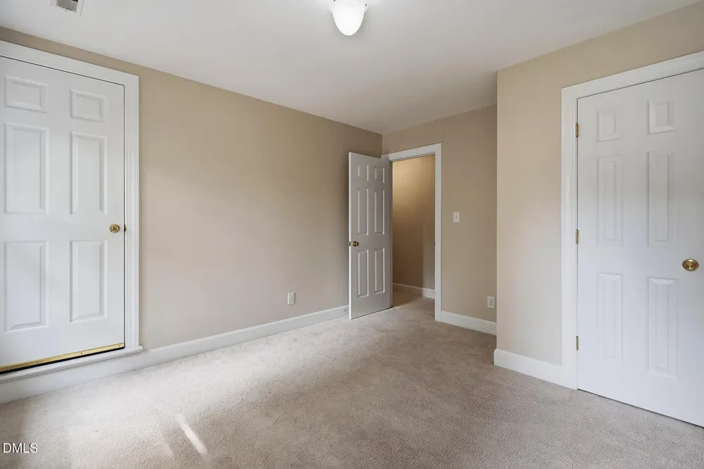 9712 Astor Court Cary, NC 27518