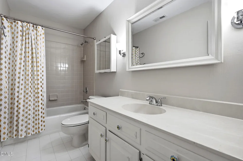 9712 Astor Court Cary, NC 27518