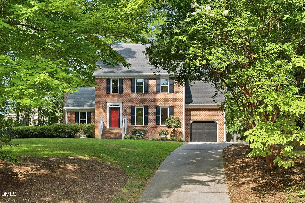 9712 Astor Court Cary, NC 27518