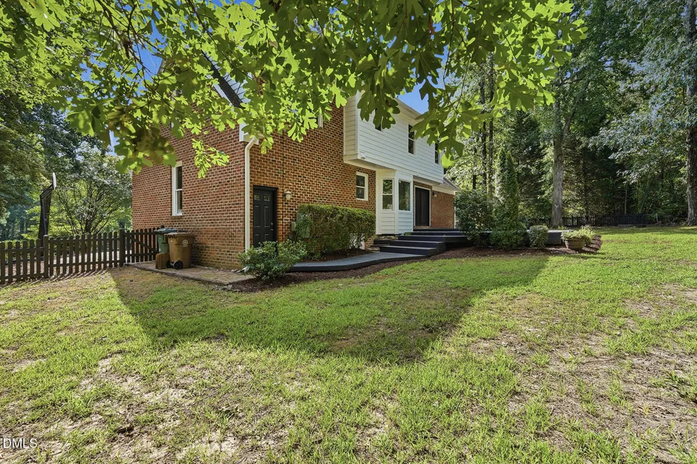 9712 Astor Court Cary, NC 27518