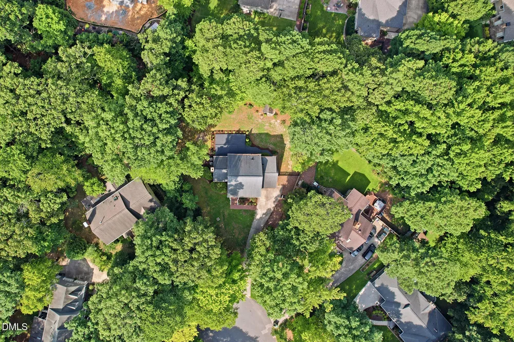9712 Astor Court Cary, NC 27518
