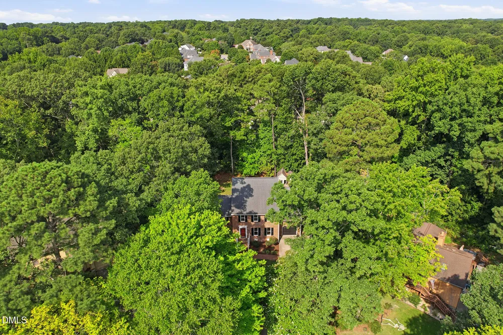 9712 Astor Court Cary, NC 27518