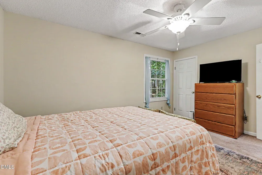 329 Glencoe Drive Wake Forest, NC 27587