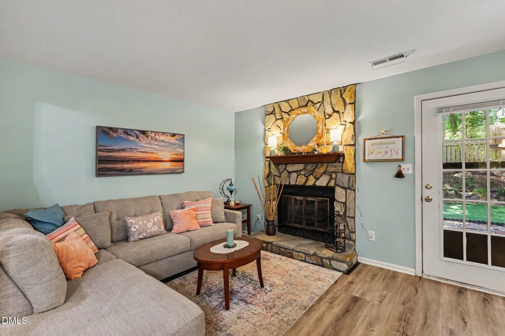 329 Glencoe Drive Wake Forest, NC 27587