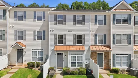 2225 Raven Road #104
