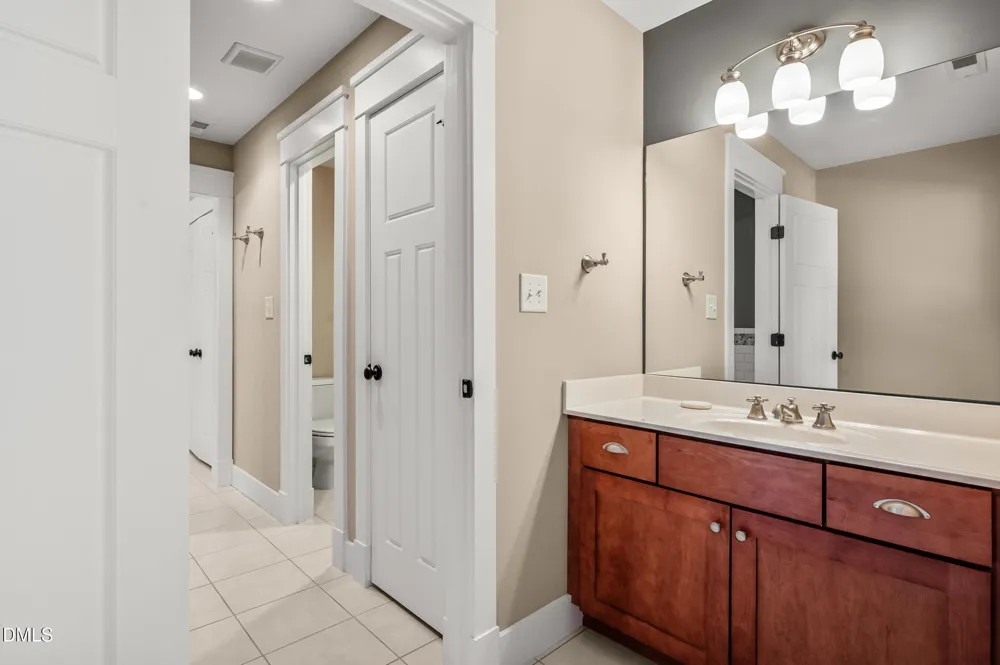3817 Sw Durham Drive Durham, NC 27707