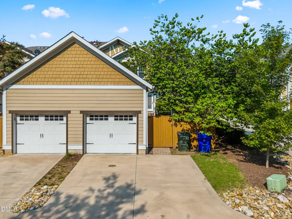 3817 Sw Durham Drive Durham, NC 27707