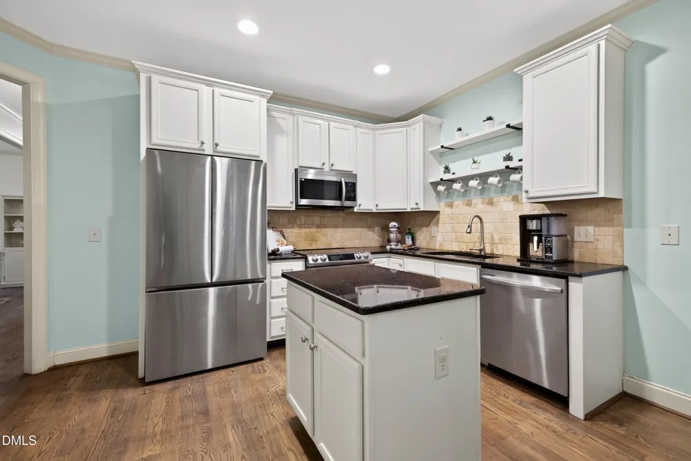 441 Marsh Landing Drive Holly Springs, NC 27540