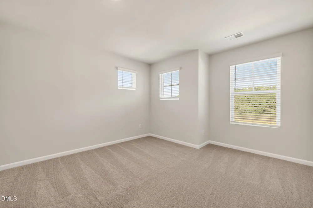 410 Barrington Key Zebulon, NC 27597
