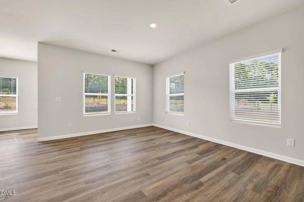 410 Barrington Key Zebulon, NC 27597