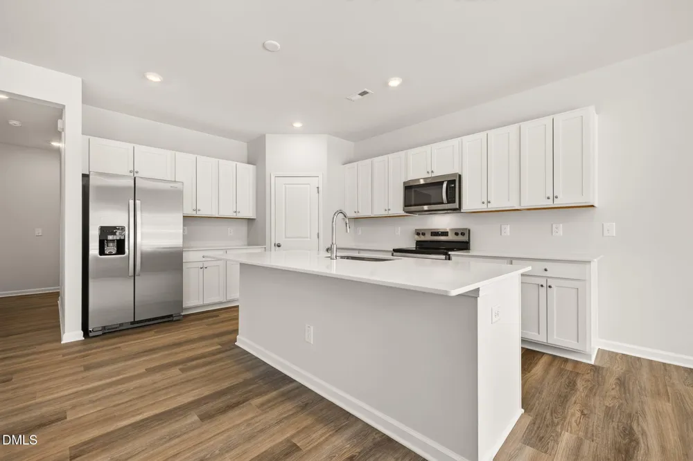 410 Barrington Key Zebulon, NC 27597