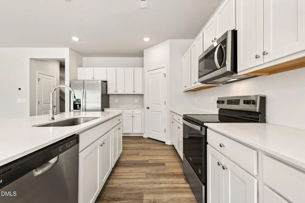 410 Barrington Key Zebulon, NC 27597
