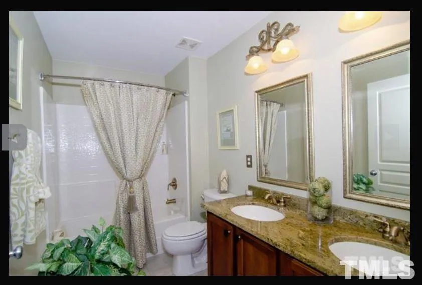 213 Broadgait Brae Road Cary, NC 27519