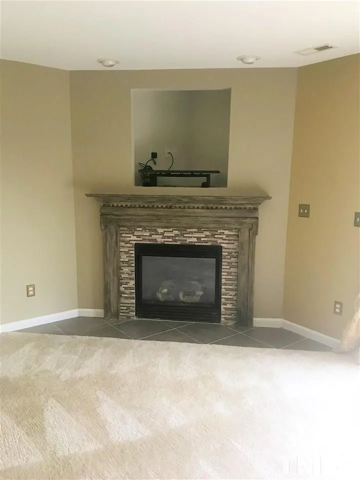 213 Broadgait Brae Road Cary, NC 27519
