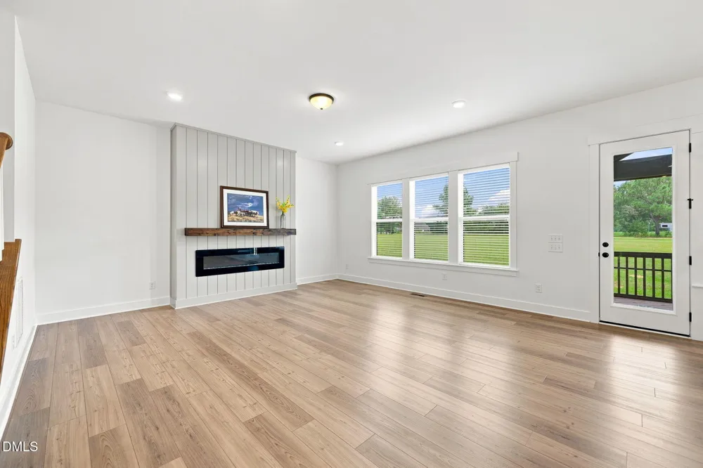 45 Scotland Drive Youngsville, NC 27596