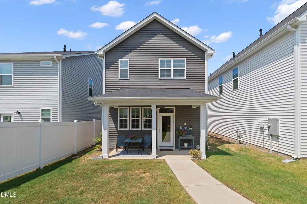 173 Buckhorn Br Park Clayton, NC 27520