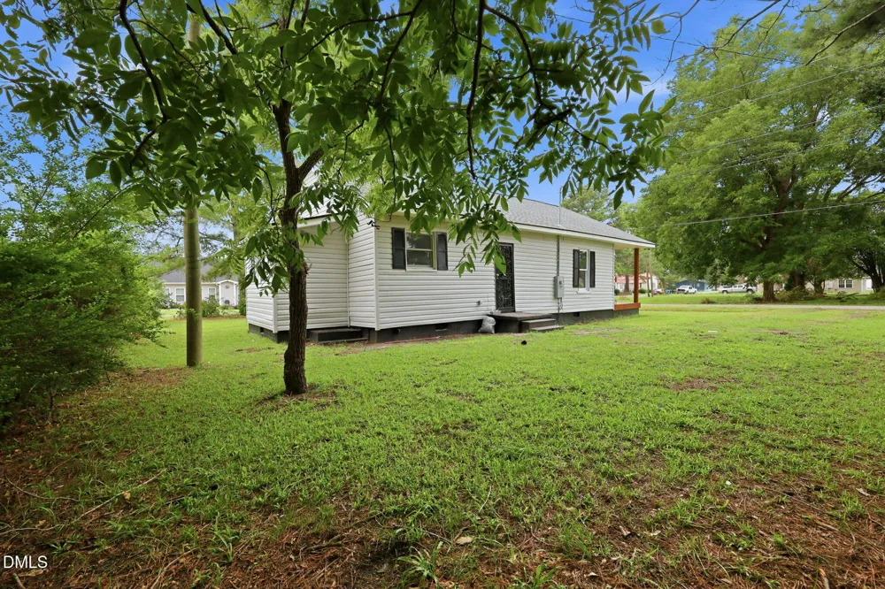 302 W 1st Street Princeton, NC 27569