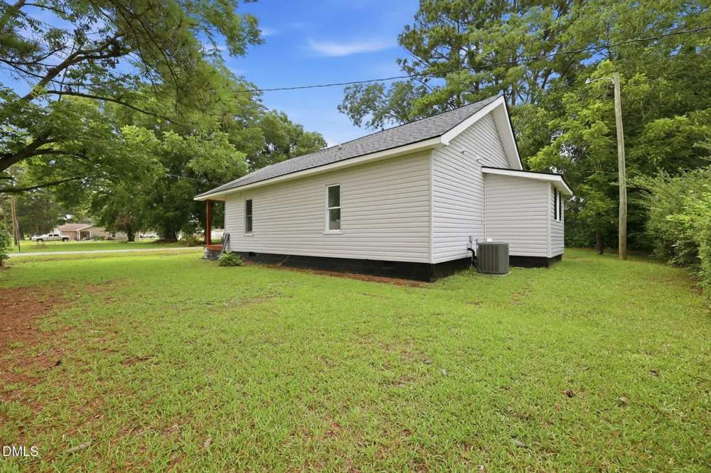 302 W 1st Street Princeton, NC 27569