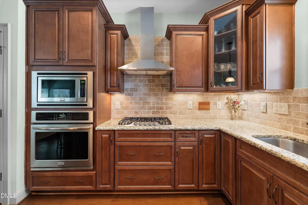 824 Blue Bird Lane Wake Forest, NC 27587