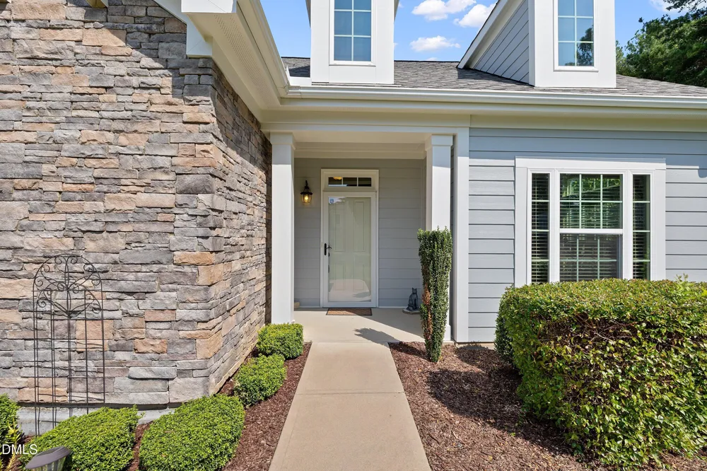 824 Blue Bird Lane Wake Forest, NC 27587