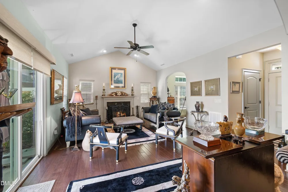 824 Blue Bird Lane Wake Forest, NC 27587