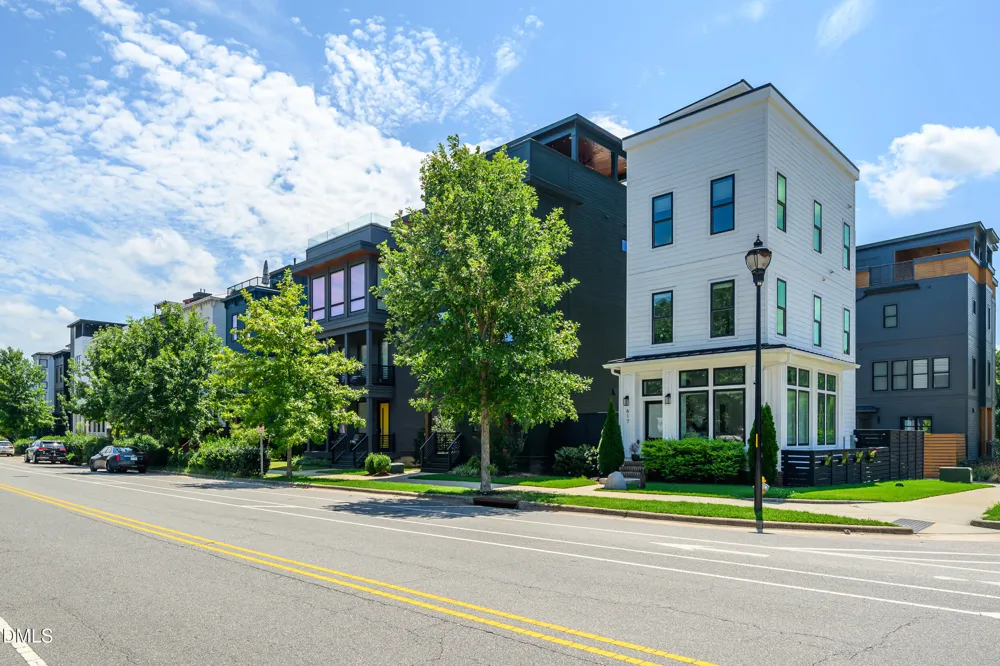 615 Maywood Avenue Raleigh, NC 27603